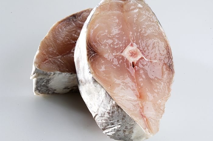 Ikan tongkol yang kaya akan nutrisi memberikan manfaat kesehatan, terutama membuat kurus dan atasi depresi. 