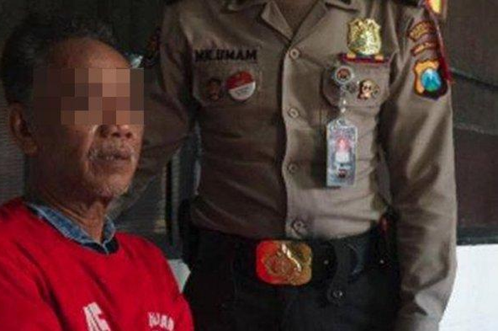 Seorang guru Sekolah Dasar di Surabaya melaporkan kasus pencabulan yang dialami siswinya pada polisi Kamis (8/11/2018).