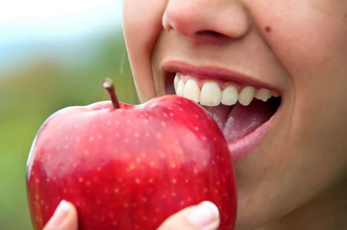 Diet apel diklaim dapat menurunkan berat badan dengan stabil. Namun, ada yang perlu diperhatikan bila akan memulai diet apel ini.
