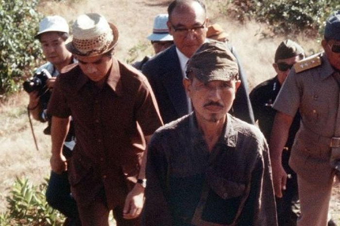 Onoda memilih terus bergerilya di Pulau Lubang, Filipina, selama tiga dekade, sesuai perintah yang diterimanya tiga dekade sebelumnya.