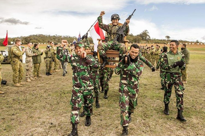 PT Pindad adalah satu-satunya produsen alat utama sistem pertahanan (Alutsista) Indonesia. Jadi, ini 4 senjata buatan Pindad yang mendunia.