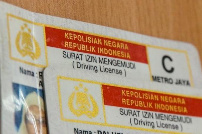 Masyarakat yang memiliki SIM dan masa berlakunya habis pada waktu musim libur Lebaran 2019 (30 Mei-9 Juni 2019), masih bisa melakukan perpanjangan.