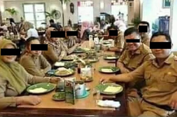 Seorang oknum PNS membuat postingan yang dinilai menghina dan merendahkan profesi pembantu rumah tangga (PRT), Sekda Tangerang beri penjelasan.