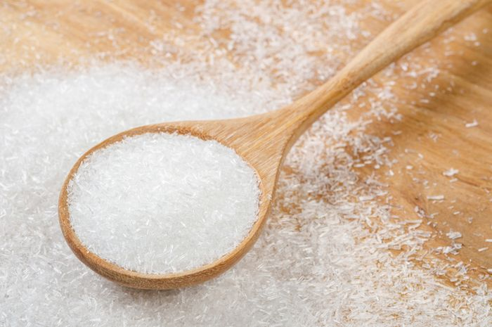 Kalau Anda masih menggunakan micin untuk memasak, coba ganti dengan 11 bahan alami ini yang bikin makanan lebih gurih, antara lain: garam, terasi.