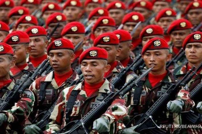 Strategi Kopassus kalahkan ribuan pemberontak Kongo memang kisah yang cukup fenomenal, yang menunjukkan kecerdikan pasukan baret merah andalan TNI.