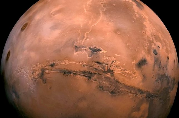 Para ilmuwan telah menemukan bukti yang menunjukkan peristiwa dampak meteorit besar 'di Mars menyebabkan' mega-tsunami dahsyat.
