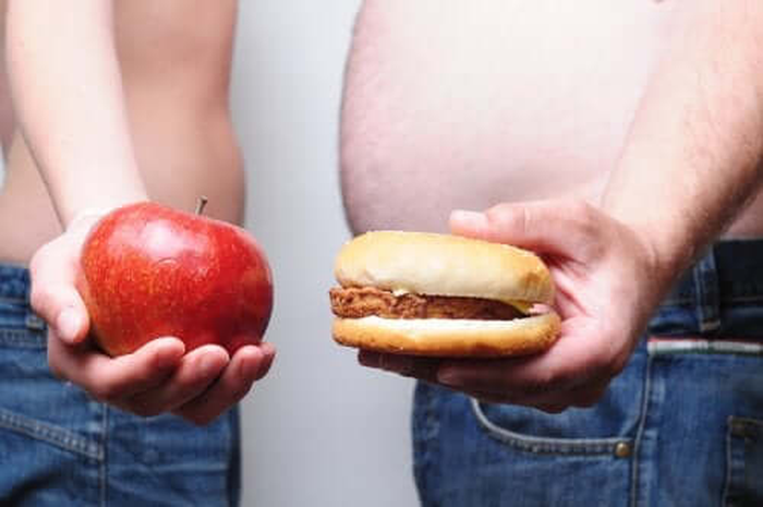 Bahkan mereka yang sadar kesehatan dan memiliki kebiasaan yang baik dapat membuat kesalahan cara makan sesekali.