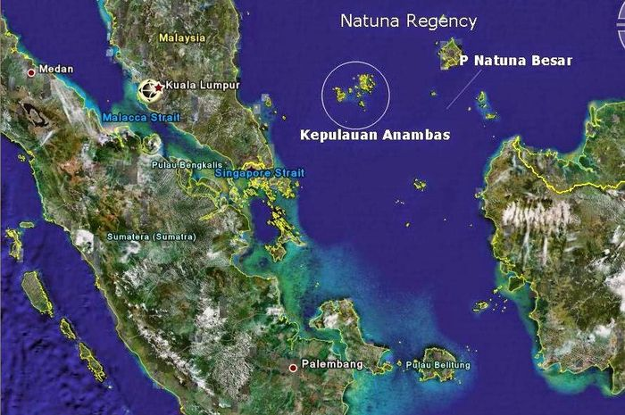 Tak hanya masuk dan melanggar peraturan, China juga mengklaim perairan Natuna yang masuk wilayah Laut China Selatan.