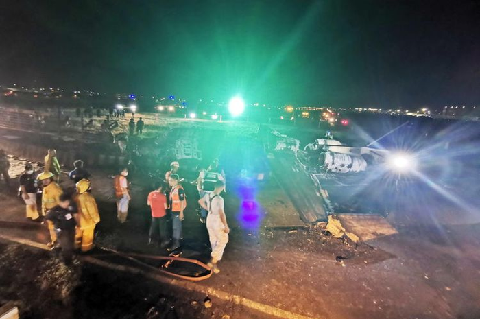 Pesawat Filipina yang membawa tenaga medis untuk tanggulangi wabah Corona jatuh, semua penumpang tewas