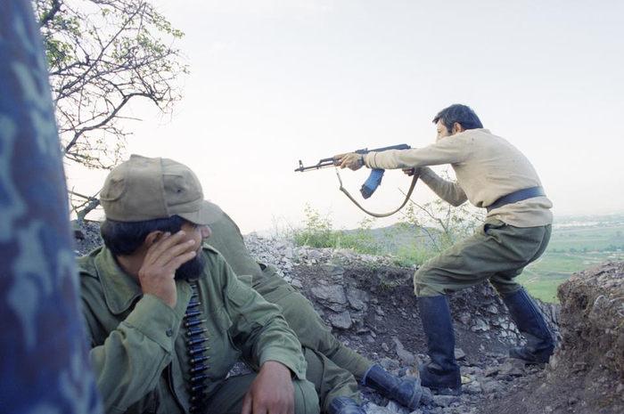 Perang Azerbaijan melawan Armenia memasuki hari ketiga, yang berlangsung di kawasan Nagorny Karabakh.