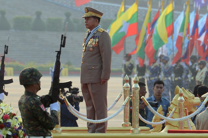 Jenderal Min Aung Hlaing, menjadi pemimpin tertinggi yang melakukan kudeta di Myanmar.
