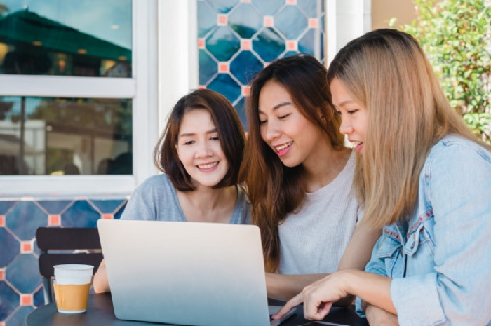 Ilustrasi watak wanita menurut weton