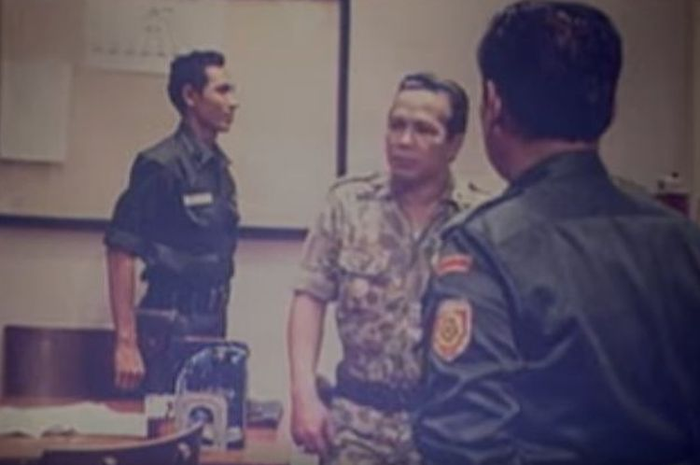 Dalam poster film G30S PKI yang dirilis Perusahaan Produksi Film Negara (PPFN), terpampang sejumlah pemeran tokoh utama film tersebut.
