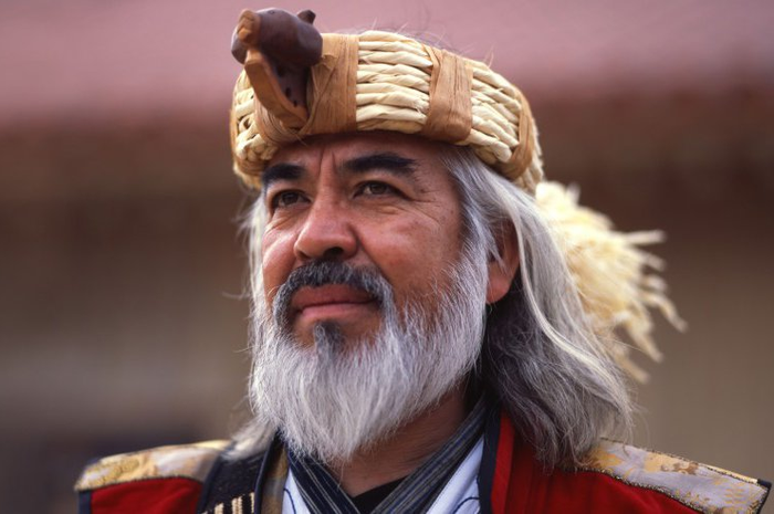 Suku Ainu
