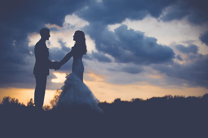 Cara menghitung weton Jawa untuk nikah.