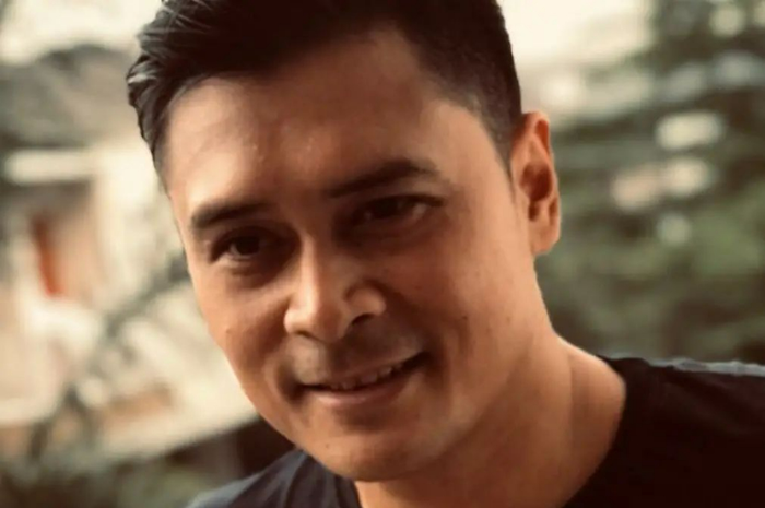 Salah satu gejala gagal napas seperti yang dialami almarhum Iqbal Paluka ternyata bisa terlihat dari bentuk tulang kita. 