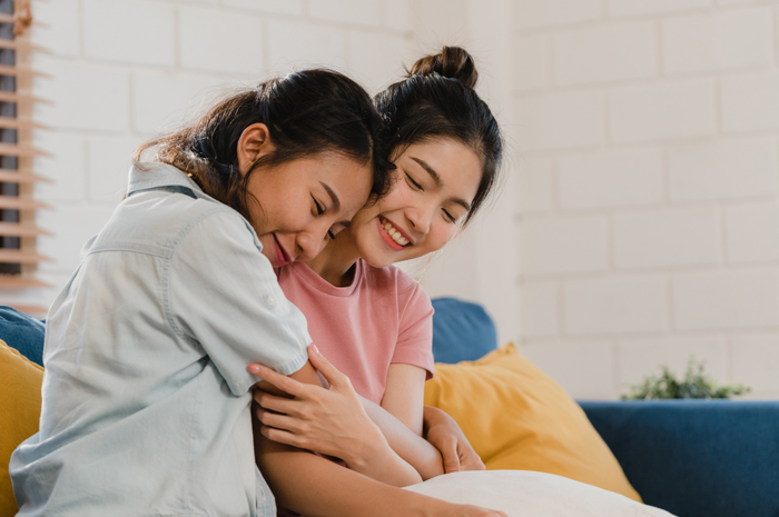 Inilah 10 arti mimpi melahirkan anak perempuan. Sebagian besar tentang kebahagiaan.