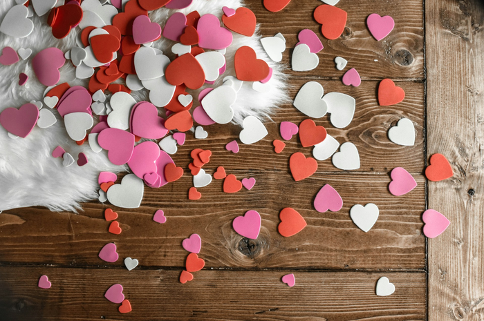 Ilustrasi - Kumpulan ucapan selamat valentine untuk pacar yang romantis.