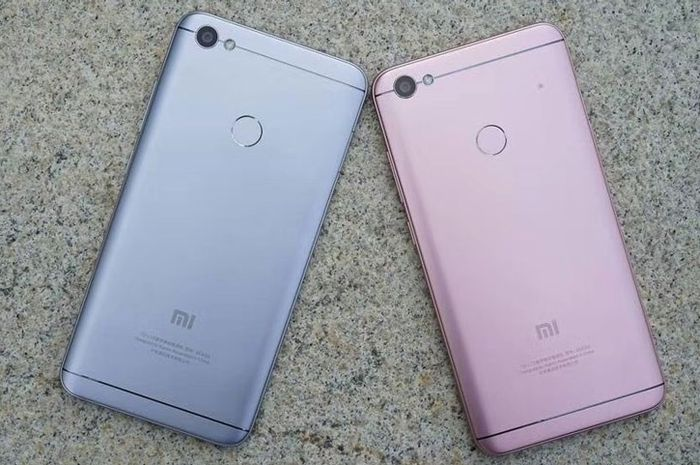 Xiaomi kembali jadi rebutan flash sale, kali ini Xiaomi Redmi Note 5A Prime akan dijual di Shopee dengan harga yang jauh lebih murah!