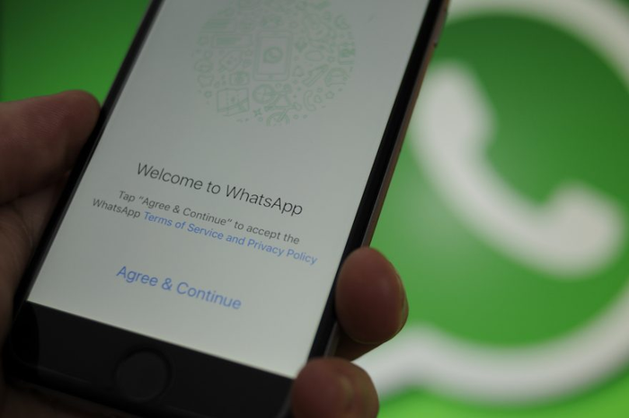 Dengan adanya tips dan trik ini Anda bisa memaantau aktivitas pasangan dari percakapan WhatsApp-nya