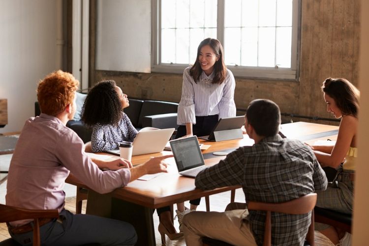 Apa Itu Digital Workplace dan Mengapa Perusahaan Perlu Mengadopsinya