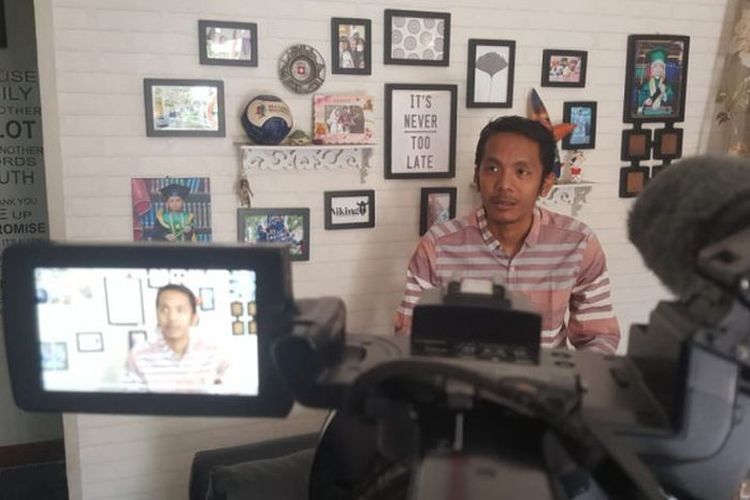 Debat Online Akmal Marhali Vs Hasani Abdulgani soal Naturalisasi Emil Audero, Ketum PSSI Sampai Beri Respons - Bolasport | Arenanews-1
