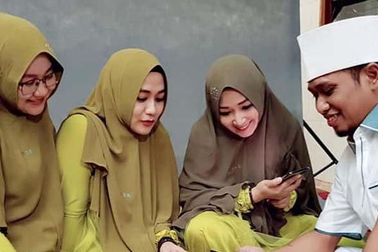 Genjot istri. Жена а4. Genjot istri. Genjot istri. Nathalie viral.