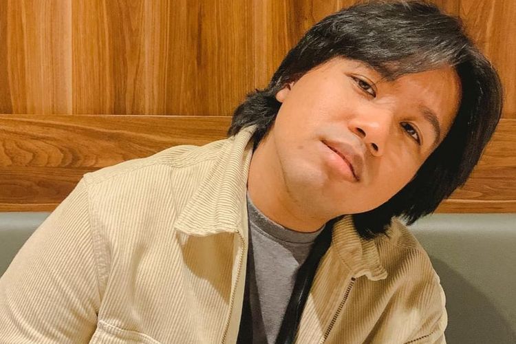 Lirik Dan Chord Lagu Semua Demi Kamu Milik Angga Candra