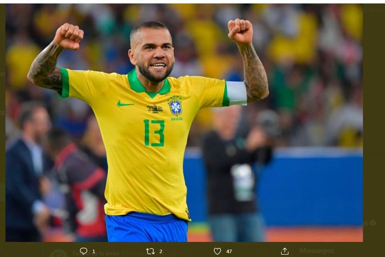 Olimpiade Tokyo 2020 Dani Alves Si Raja Gelar Dunia Incar Trofi Ke 44 Lionel Messi Makin Jauh Bolasport Com