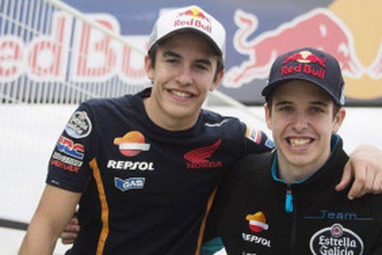 Xxx Videos Kakak Vs Adek Kandung 14 - Siapkah Adik Marc Marquez Naik ke MotoGP dan Bersaing dengan Kakaknya? -  Bolasport.com