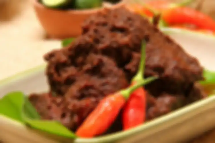 Nutisi dalam rendang tak hilang meski dimasak lama