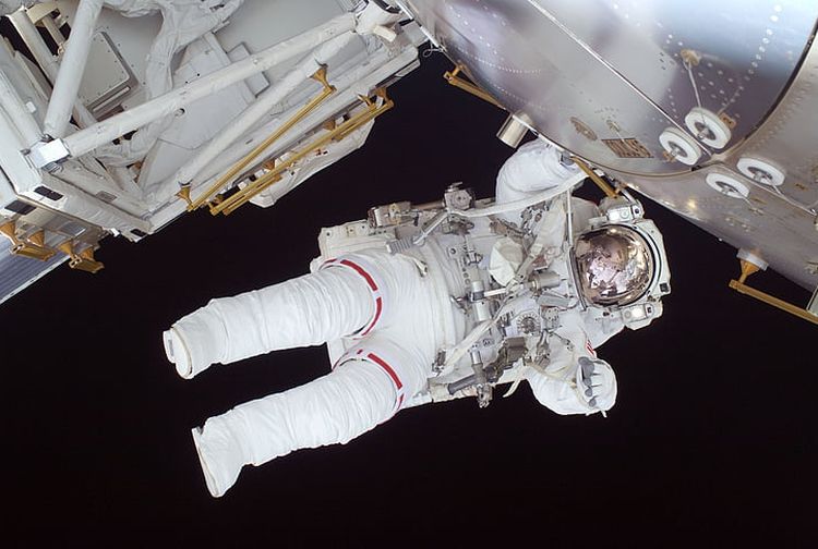 Mengerikan, Ini Beberapa Kejadian Aneh yang Dialami Para Astronot