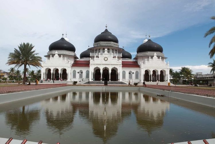 Masjid Baiturrahman, Nanggroe Aceh Darussalam.