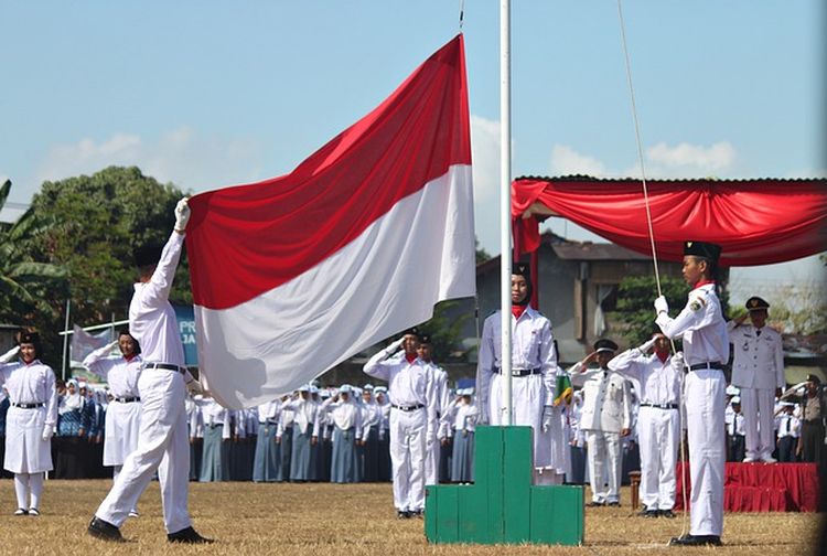 Materi Sejarah Kelas 9 SMP mengenai siapa saja tokoh-tokoh Proklamasi Kemerdekaan Republik Indonesia.