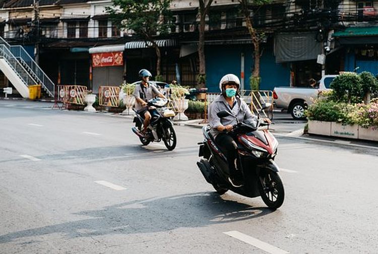 10 Pilihan Transportasi Surabaya yang Wajib Kamu Tahu!