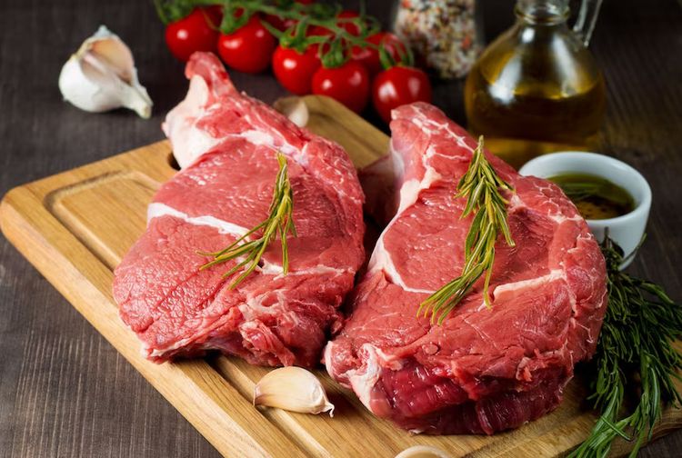 Salah satu sumber protein hewani terbaik untuk anak-anak adalah daging sapi