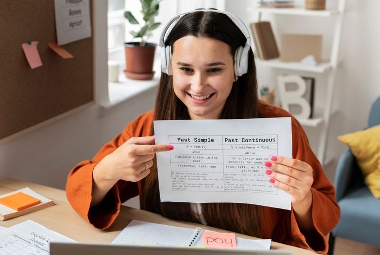 Contoh Kalimat Penggunaan Have To dalam Bahasa Inggris dan Artinya - Kids