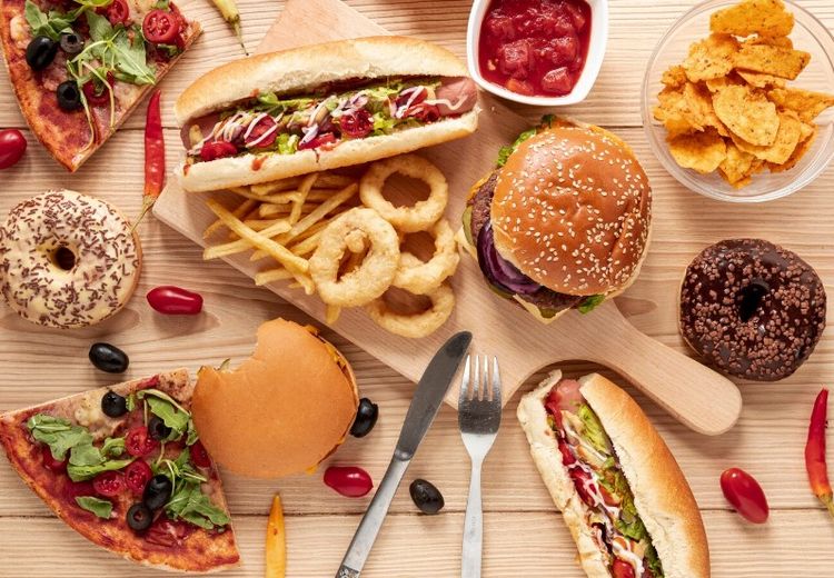 Cara Sehat Mengatur Pola Makan Berlebih yang Berisiko Obesitas