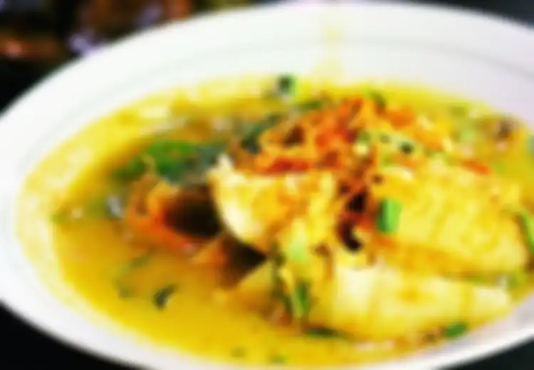 Simak Tips Aman Konsumsi Makanan Kolesterol Saat Lebaran, Penting Nih!