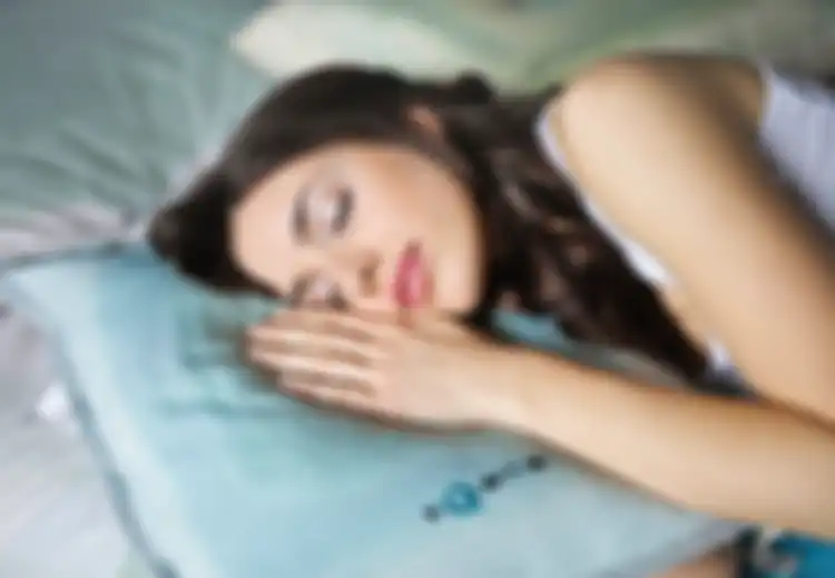 Anda Wanita dan Sering Mendengkur? Waspada, Anda Berisiko Terkena Penyakit Mematikan Ini