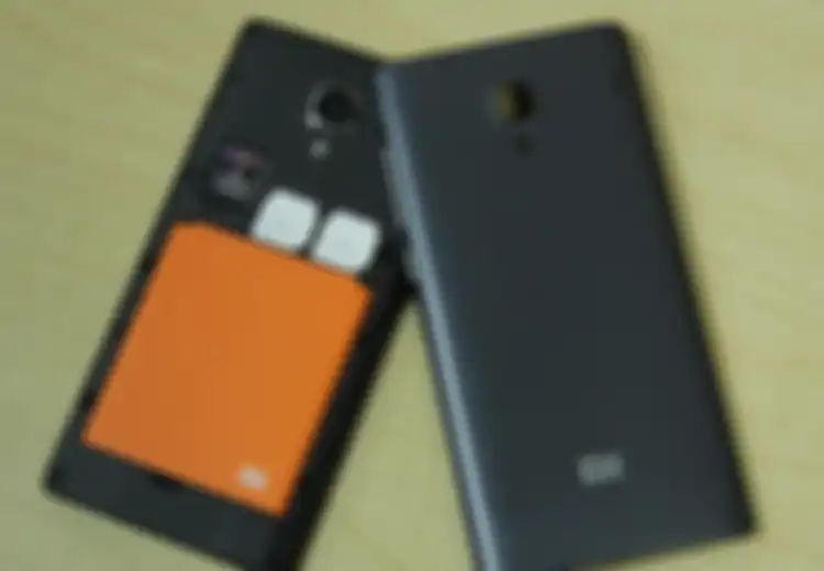 Benarkah Ponsel Xiaomi dan Apple Mengandung Racun Dibalik Casingnya?