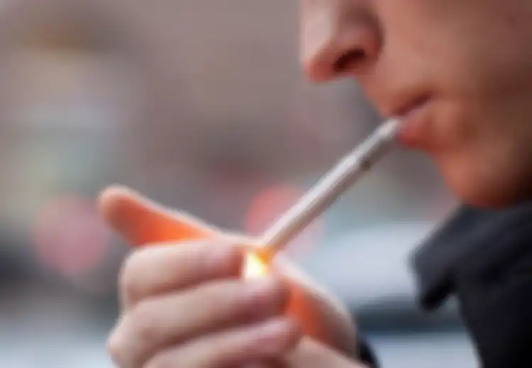 Tak Hanya Mematikan, Ternyata Rokok Jadi Salah Satu Penyebab Kemiskinan di Indonesia