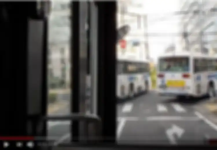 Para Sopir Bus Ini Mogok Kerja Dengan Cara Tetap Nyopir Tapi Tak Mau Terima Uang Dari Penumpang