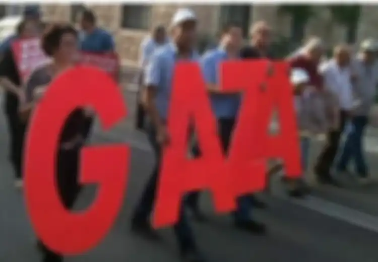 Ketika Ratusan Simpatisan Partai Komunis Israel Bersolidaritas di Haifa dan Mendukung Kemerdekaan Palestina