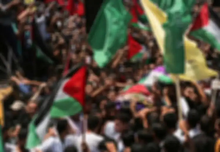 Ribuan Warga Palestina Hadiri Pemakaman Razan Al Najjar, Relawan Paramedis yang Tewas Ditembak Sniper Israel