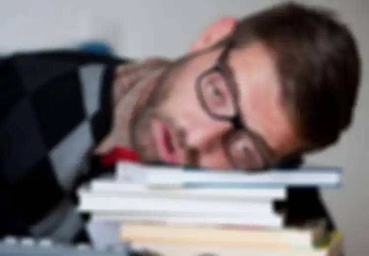 Bangun Tidur Tapi Badan Malah Merasa Lelah? Mungkin Ini Alasannya