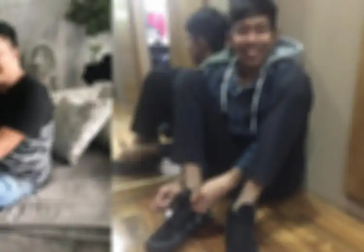 Berawal dari Asisten Pribadi Artis, Orang-orang Ini Akhirnya Sukses Bangun Musala Bahkan Jadi Selebritas!