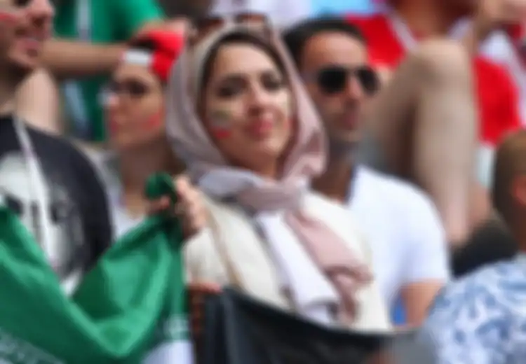 Foto-foto Cantik Moleknya Suporter Wanita Iran di Piala Dunia 2018 Setelah 37 Tahun Dilarang Nonton Bola