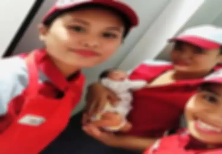 Bayi Malang Dibuang di Luar Resto, Wanita Baik Hati Lakukan Tindakan Tak Terduga