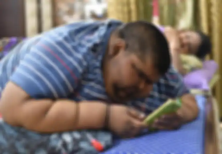 Obesitas Akut, Bocah Terberat di Dunia Ini Bahkan Tidak Bisa Membuka Kelopak Matanya